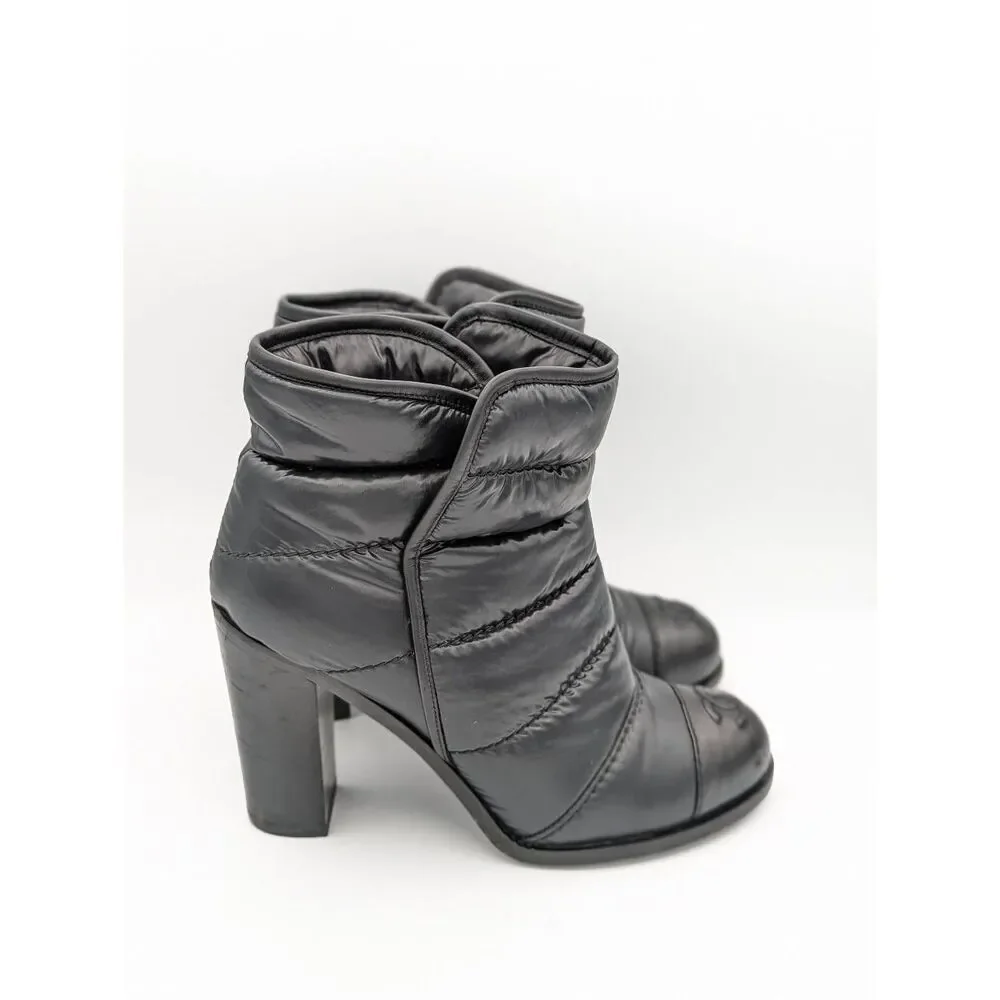 Chanel interlocking CC puffer ankle boots 38.5